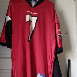 Red Falcons Jersey Mike Vick